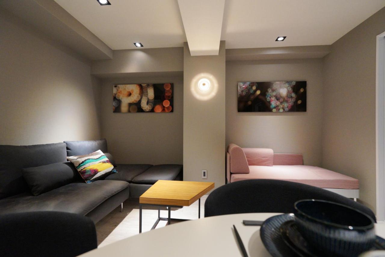 Real Life Kudanshita Apartment Tokyo Exterior photo